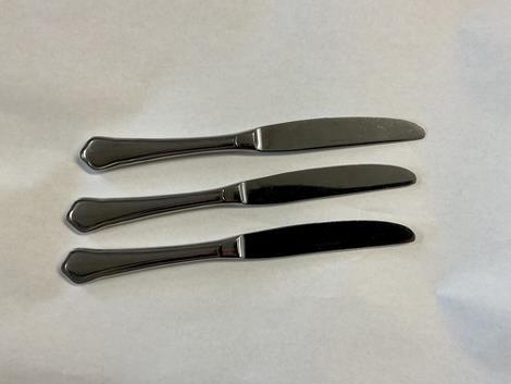 Brugt Bordkniv Chippendale massiv 215 mm mrk. Chippendale på bladet 